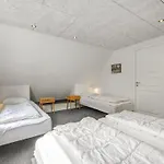 Lavrans - 2-5km From The Sea By Interhome بيت للعطل
