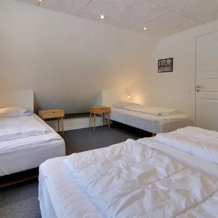 Lavrans - 2-5km From The Sea By Interhome Henne Strand