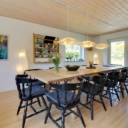 Lavrans - 2-5km From The Sea By Interhome Henne Strand