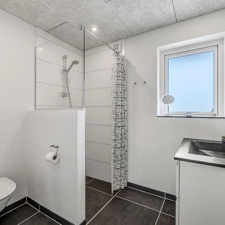 Σπίτι διακοπών Lavrans - 2-5km From The Sea By Interhome *